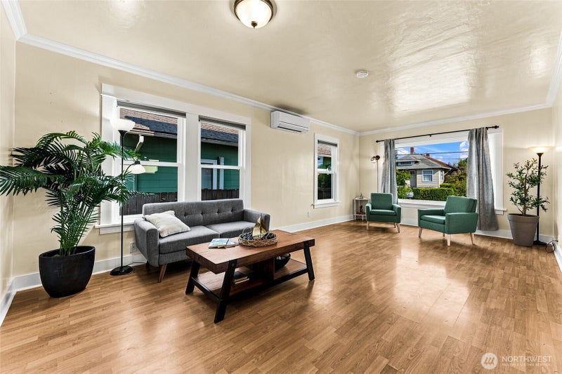 1227 5th Street