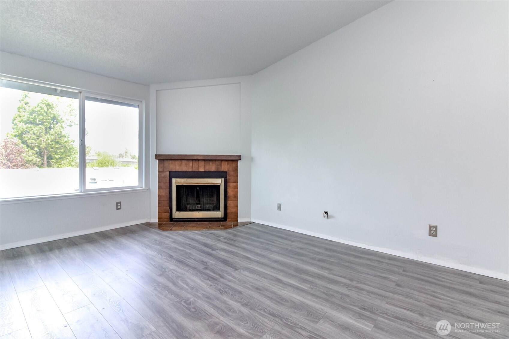 4002 S 158th Street F