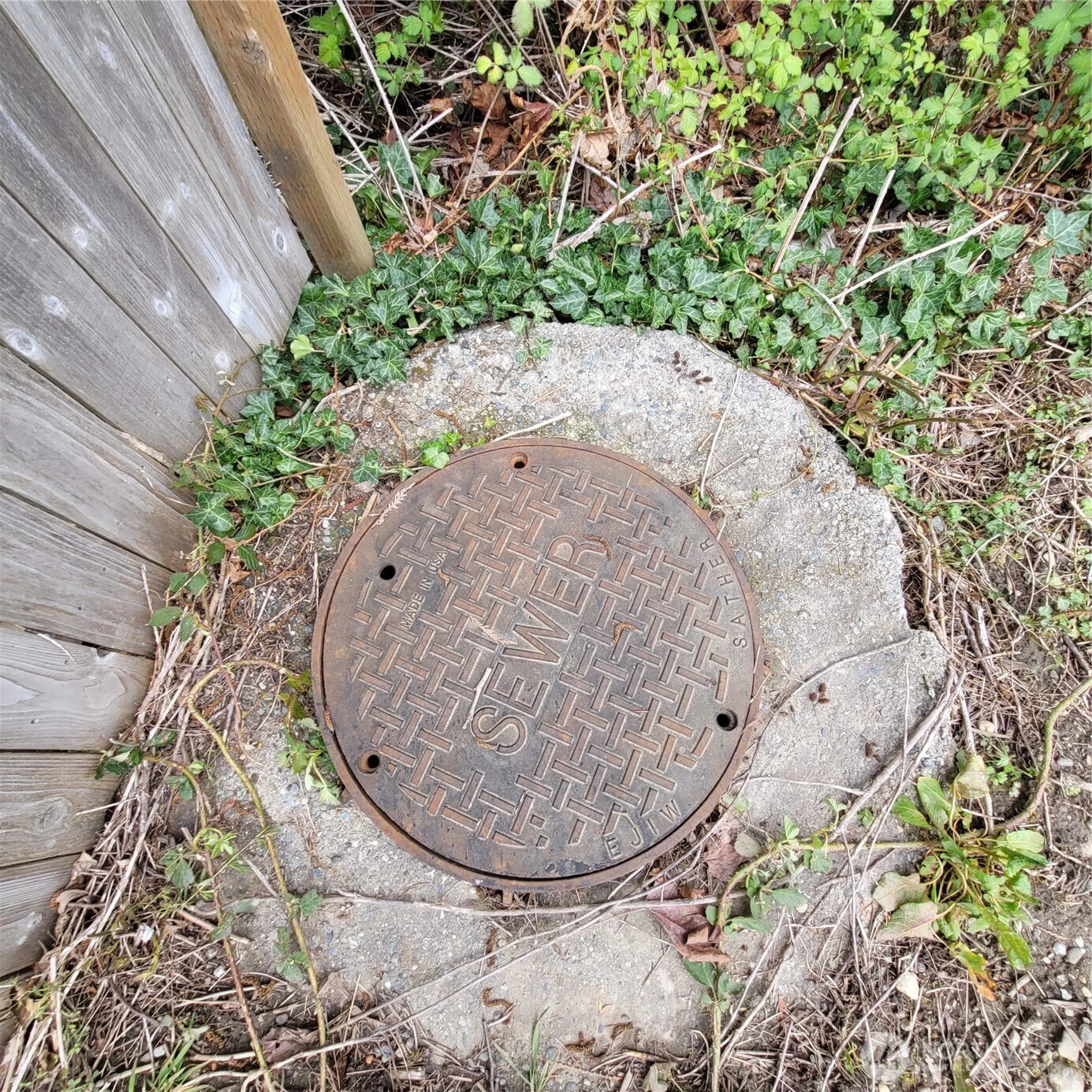 601 Jericho Avenue NE