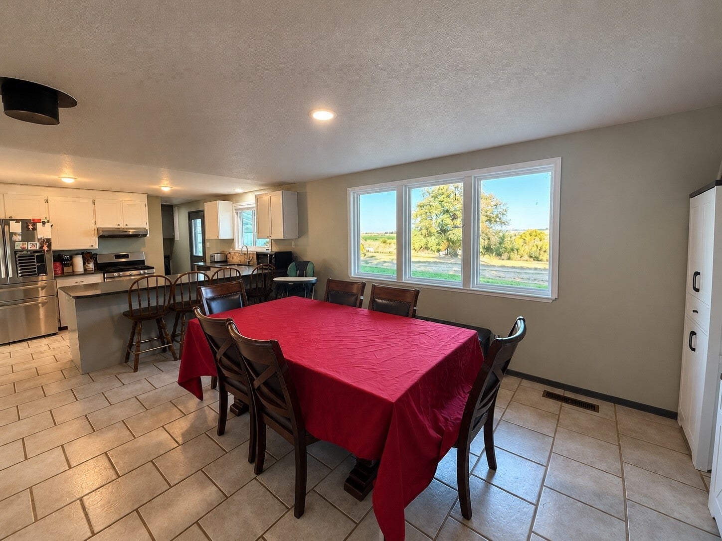 777 S Canyon Court