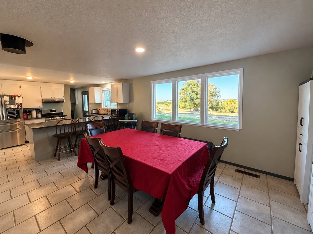 Photo of 777 S Canyon Court, Othello, WA 99344 (MLS # 2597017)