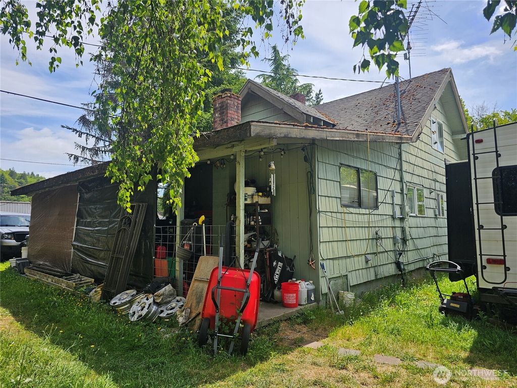 Photo of 5390 US Highway 12, Malone, WA 98541 (MLS # 2465790)