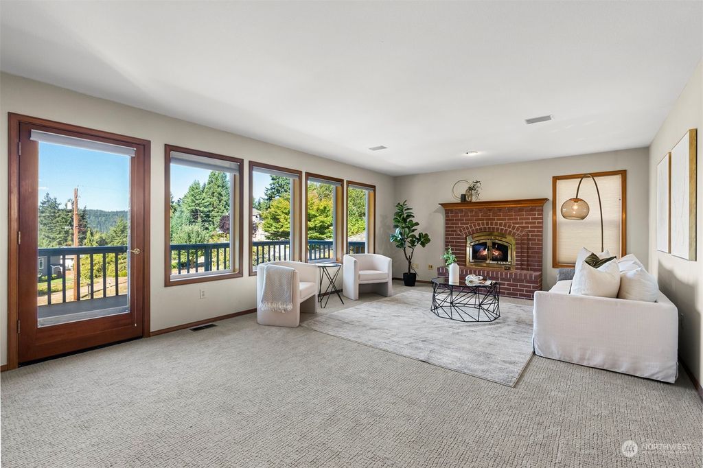 Photo of 7240 112th Avenue SE, Newcastle, WA 98056 (MLS # 2137507)