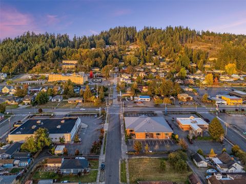 A home in Chehalis