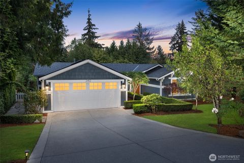 2452 80th Avenue NE Medina WA 98039