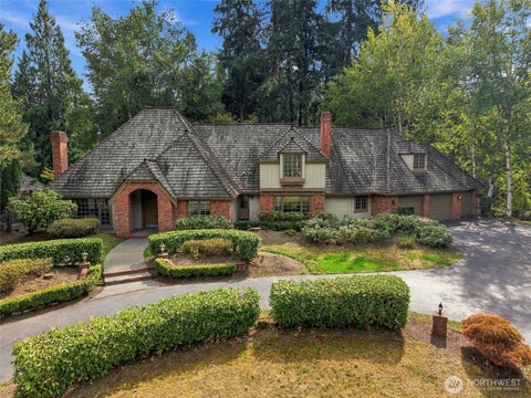 Photo of 21715 NE 105th Place, Redmond, WA 98053 (MLS # 2581902)