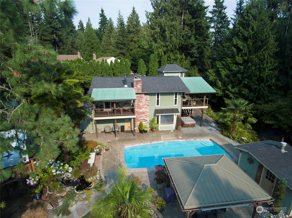 Photo of 14502 43rd Avenue W, Lynnwood, WA 98087 (MLS # 2148480)