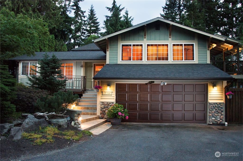 Photo of 14502 43rd Avenue W, Lynnwood, WA 98087 (MLS # 2148480)