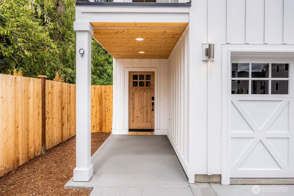 Photo of 9 160th Place SE, Bothell, WA 98012 (MLS # 2527947)