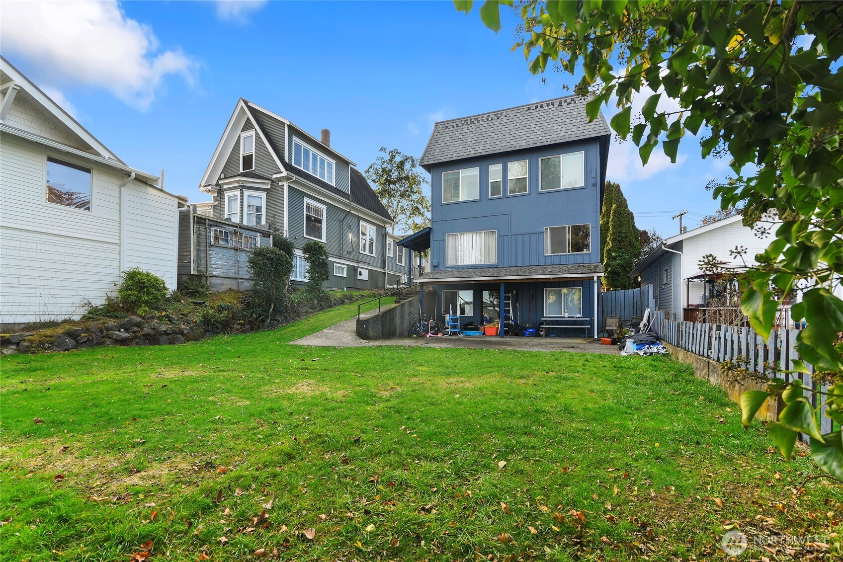 1108 Highland Avenue