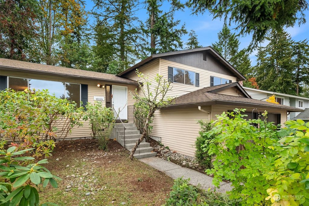 Photo of 18029 56th Avenue W, Lynnwood, WA 98037 (MLS # 2303246)