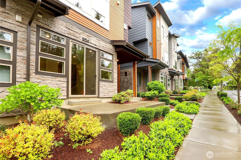 Photo of 954 Dove Tail Lane NW #4, Bainbridge Island, WA 98110 (MLS # 2523799)