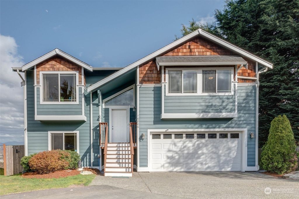 Photo of 16806 53rd Avenue S, Tukwila, WA 98188 (MLS # 2051120)