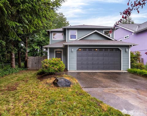 Photo of 2020 Sable Lane NE, Olympia, WA 98506 (MLS # 2533192)