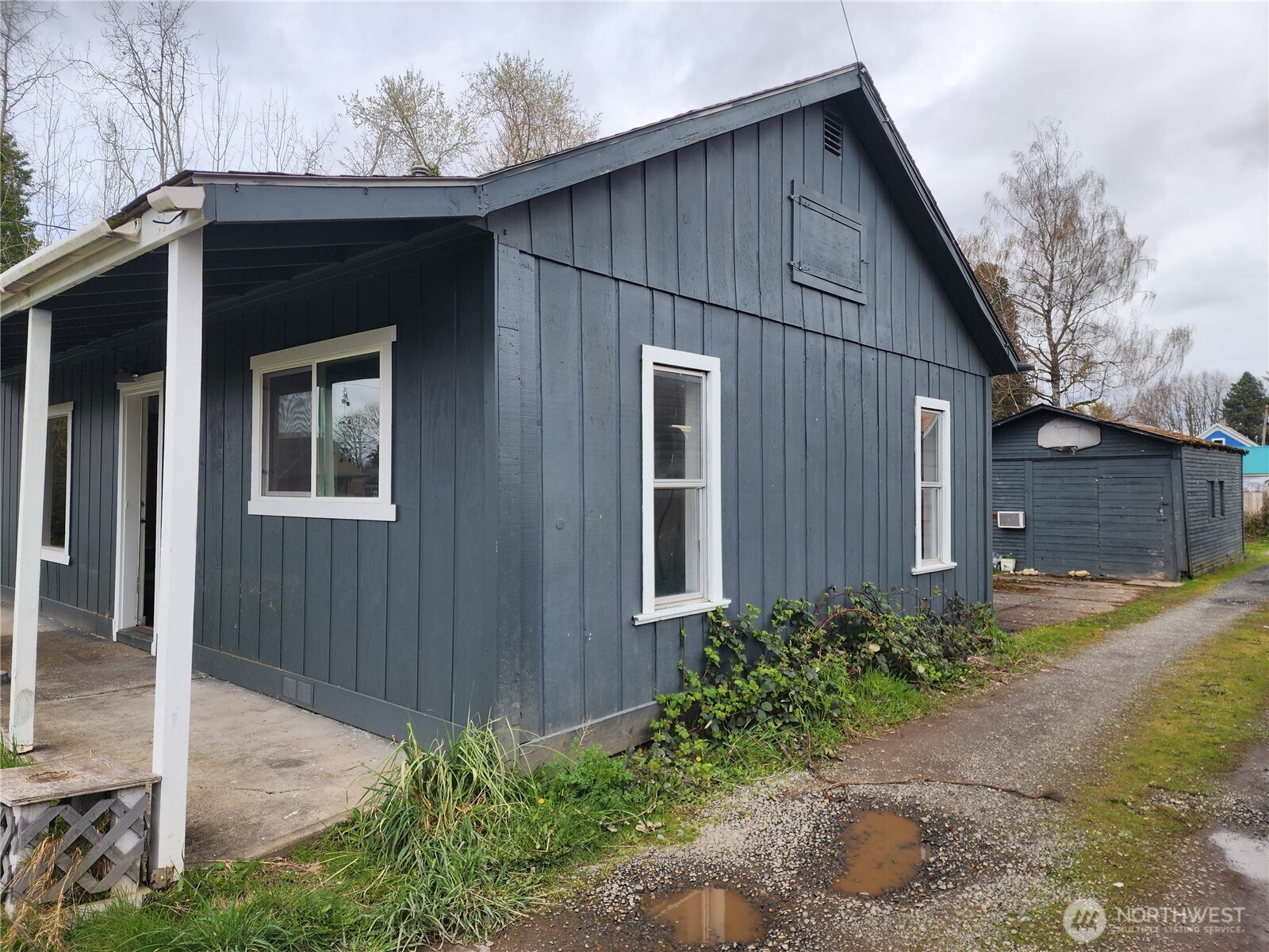 211 E Cherry Street