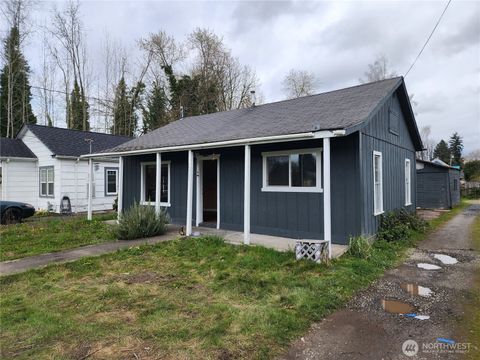 211 E Cherry Street Centralia WA 98531
