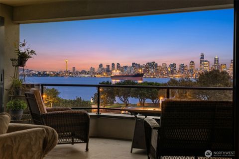 Photo of 1333 Harbor Avenue SW #204, Seattle, WA 98116 (MLS # 2497049)