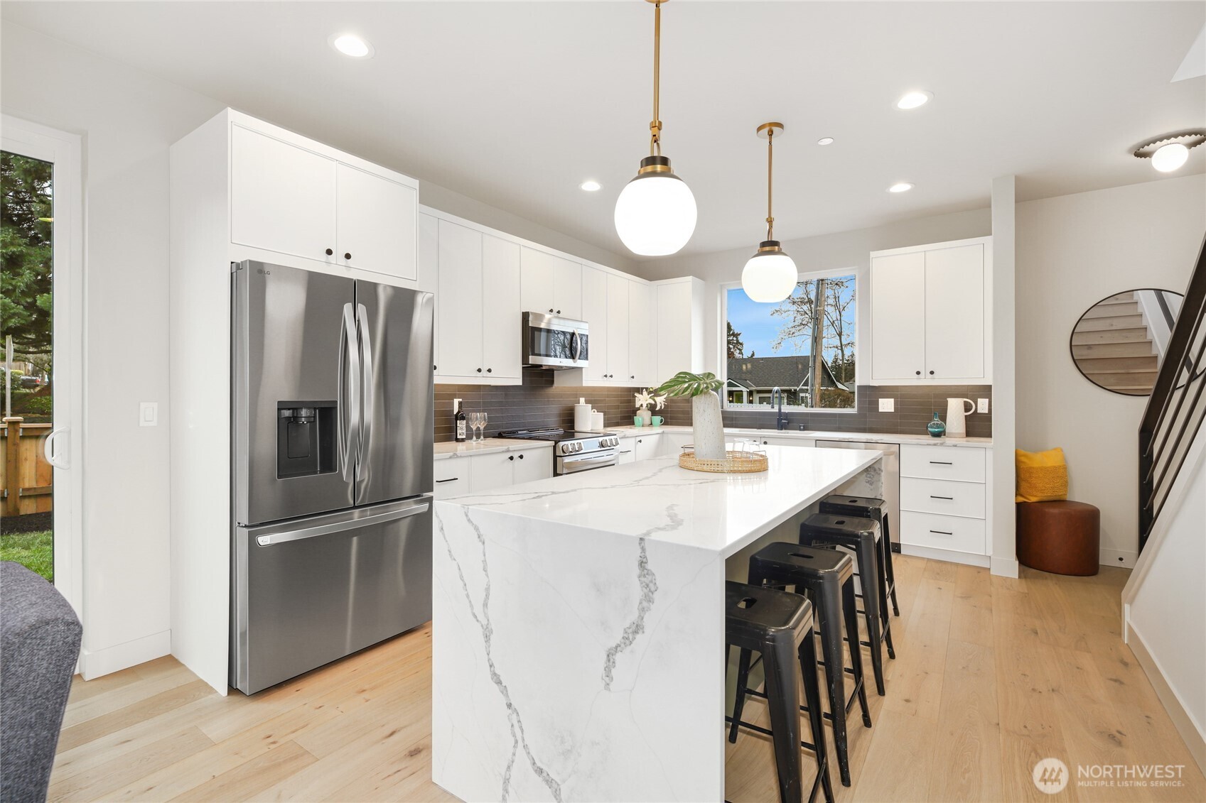 8106 126th Avenue NE