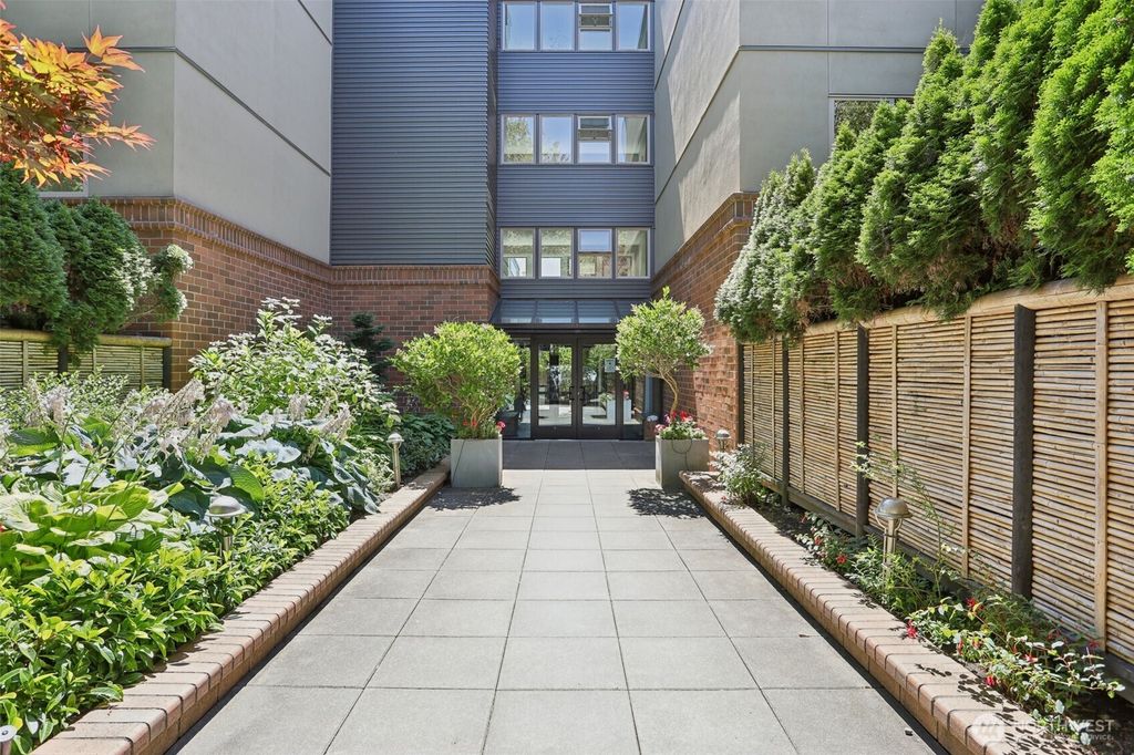 Photo of 275 W Roy Street #114, Seattle, WA 98119 (MLS # 2491084)