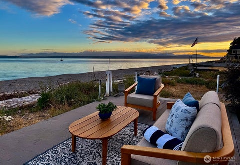 Photo of 848 Old Beach Road, Freeland, WA 98249 (MLS # 2546190)