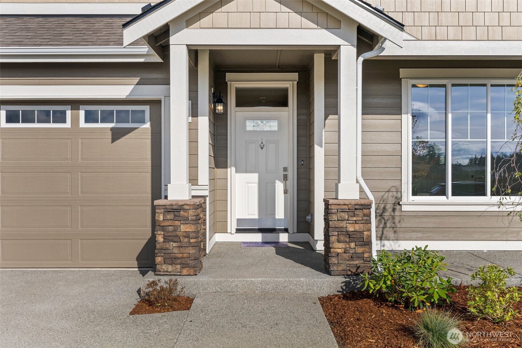 9636 7th Way SE