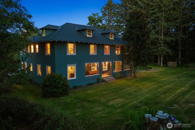2415 Willows Road