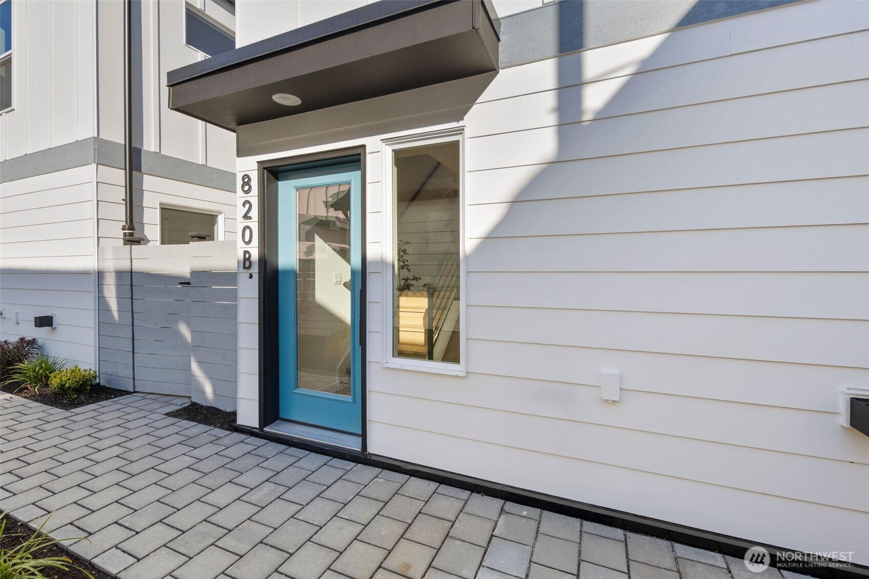 820 S Sullivan Street