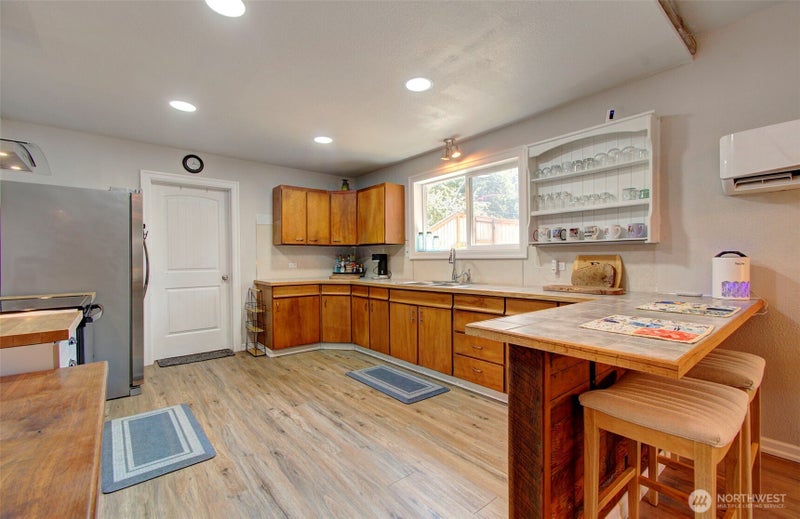 1503 First Street W