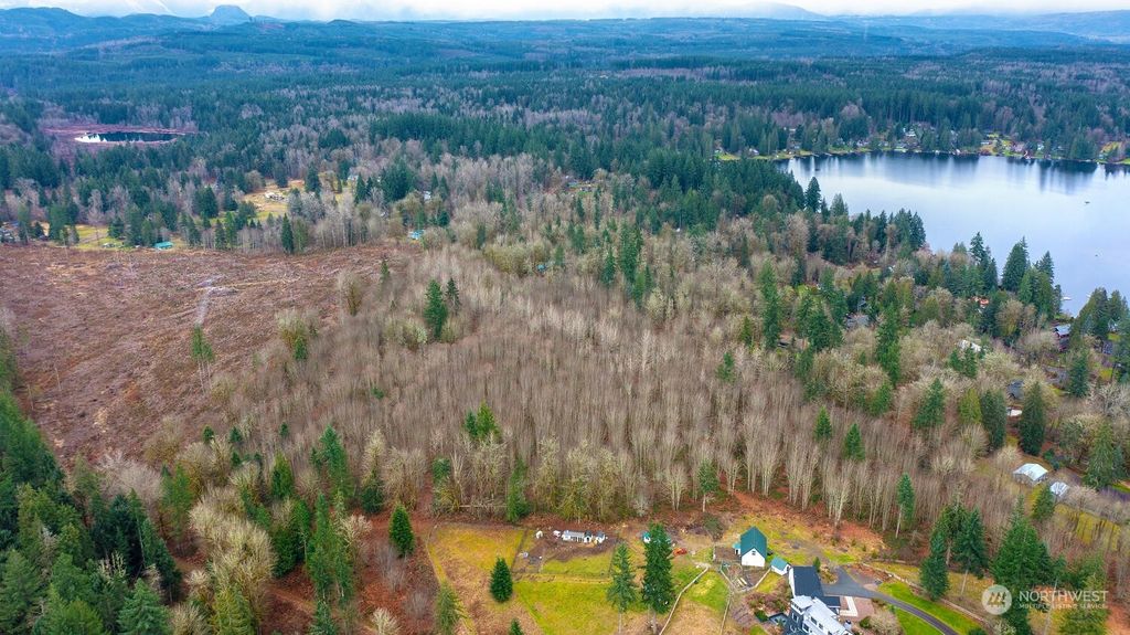 Photo of 0 XXXX 356th Avenue NE, Carnation, WA 98014 (MLS # 2199931)