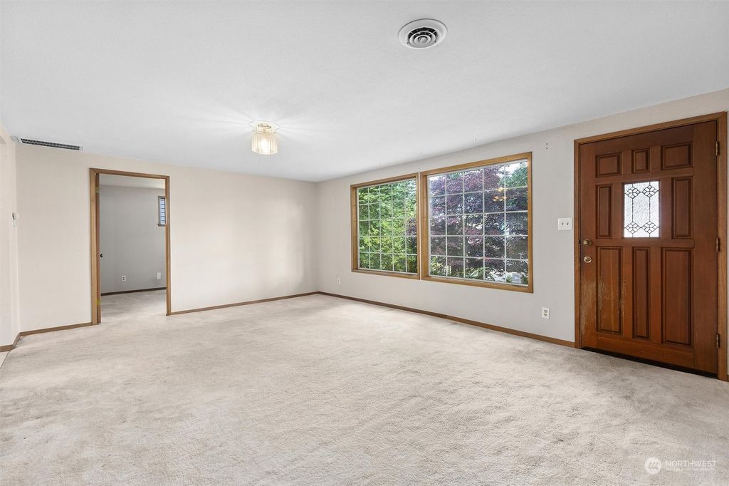 Photo of 2635 NW 87th Street, Seattle, WA 98117 (MLS # 2141609)