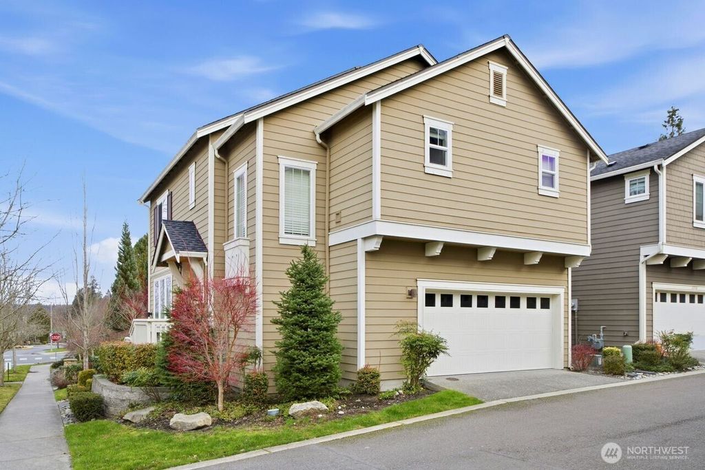 Photo of 11550 158th Avenue NE, Redmond, WA 98052 (MLS # 2472455)