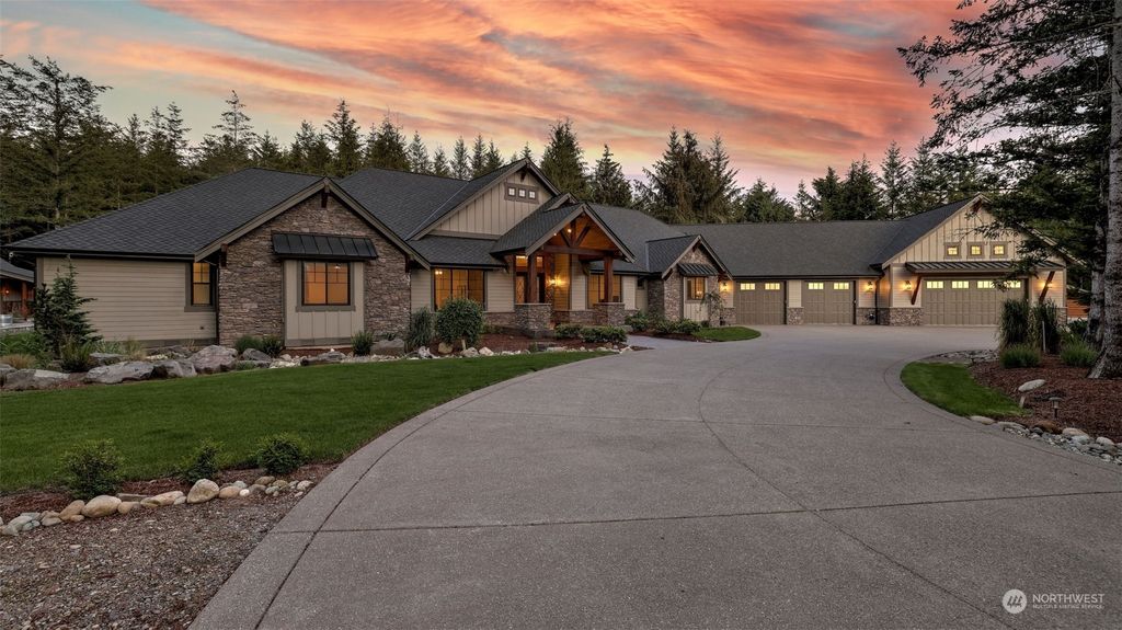 Photo of 28286 318th Drive SE, Ravensdale, WA 98051 (MLS # 2321335)
