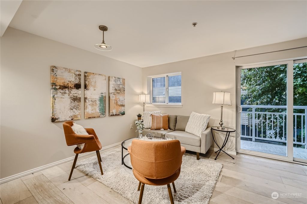 Photo of 2805 NE 125th Street #101, Seattle, WA 98125 (MLS # 2165890)