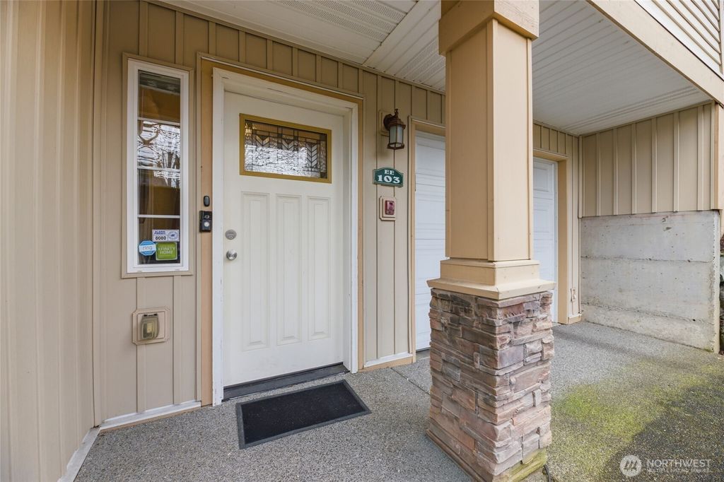 Photo of 4914 Shattuck Place S #EE103, Renton, WA 98055 (MLS # 2480762)