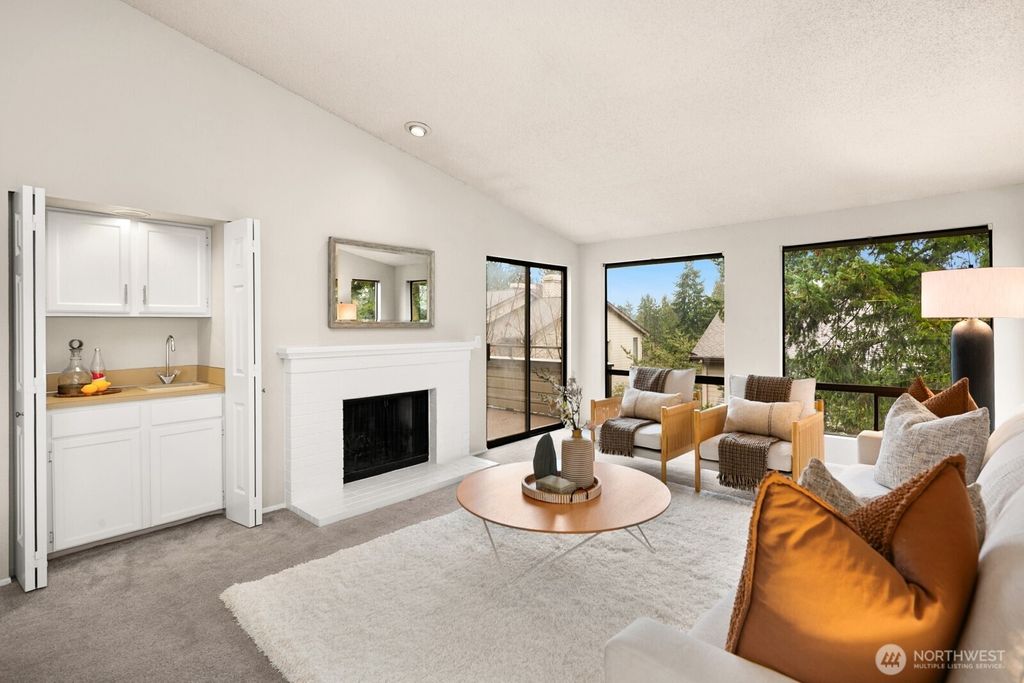 Photo of 15175 Sunwood Boulevard #DD32, Tukwila, WA 98188 (MLS # 2498066)