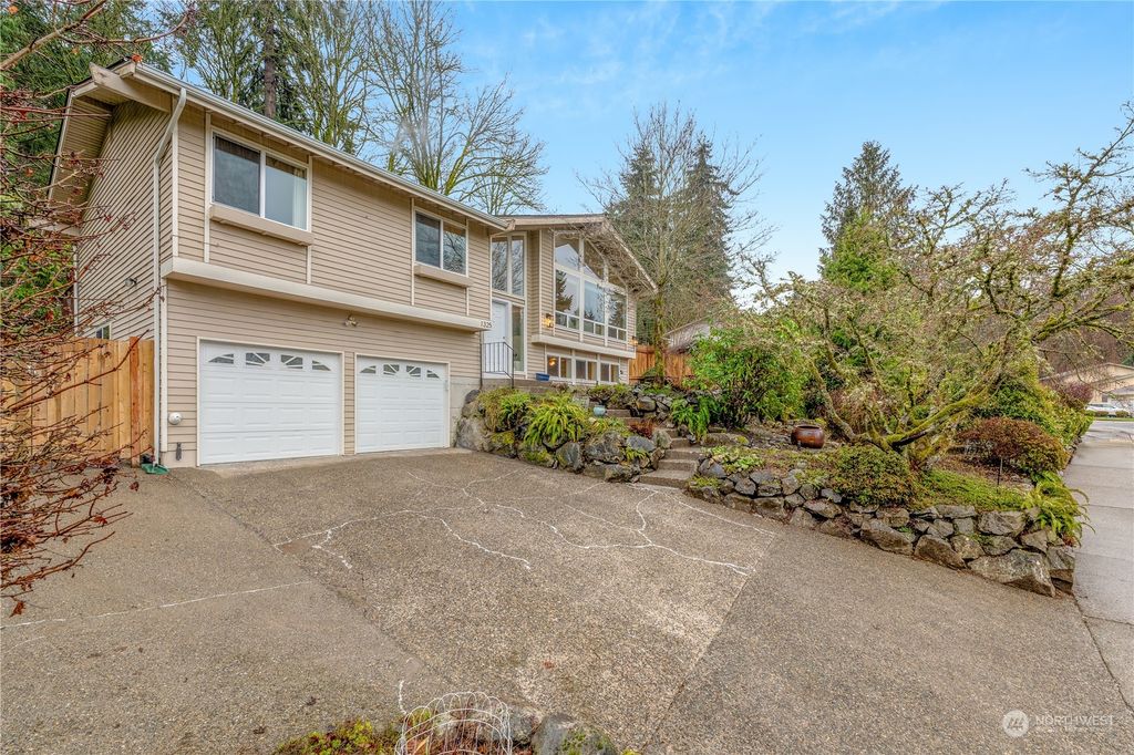 Photo of 1325 S 293rd Place, Federal Way, WA 98003 (MLS # 2193217)