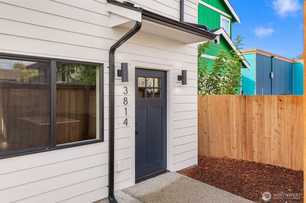 Photo of 3814 S Eddy Street, Seattle, WA 98118 (MLS # 2453584)