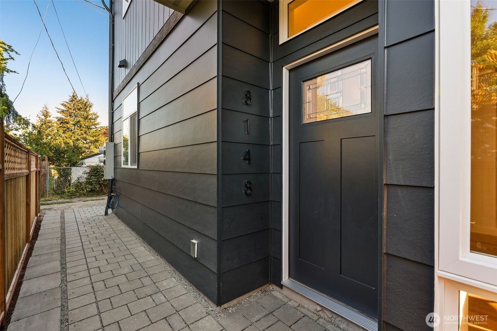 Photo of 8148 13th Avenue SW, Seattle, WA 98106 (MLS # 2573017)
