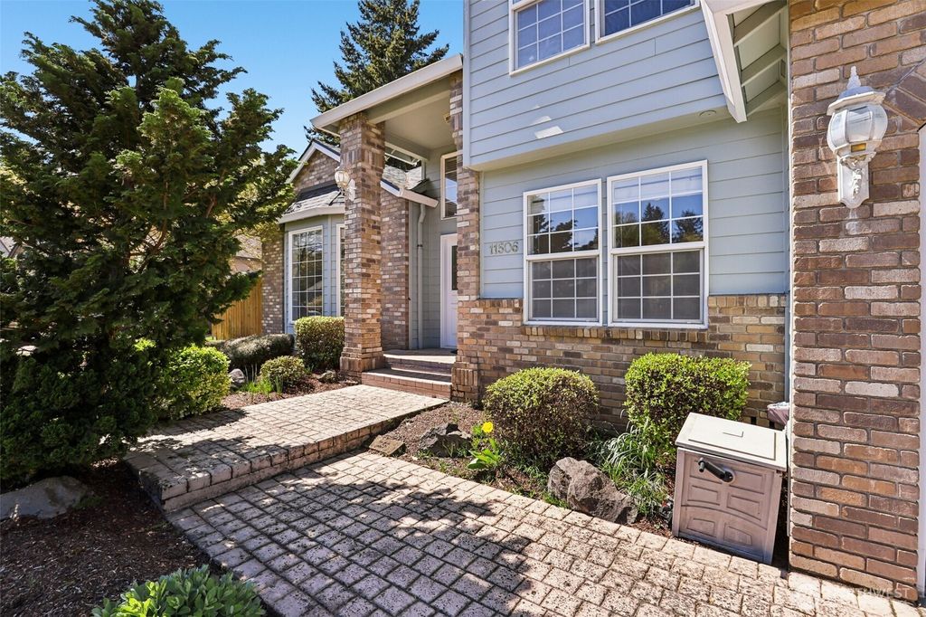 Photo of 11506 NE 33rd Avenue, Vancouver, WA 98686 (MLS # 2505821)