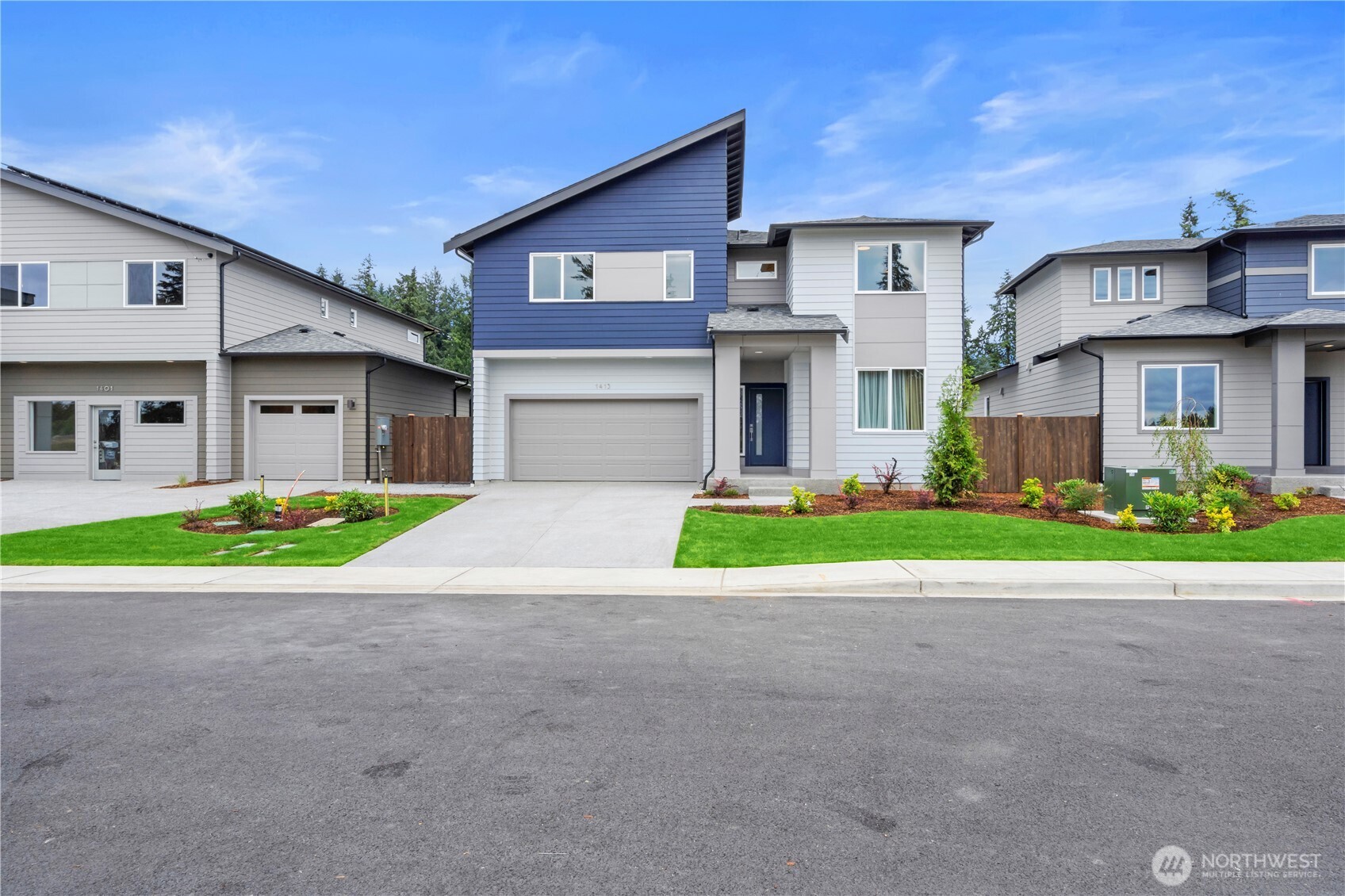 1413 137th Street E 05