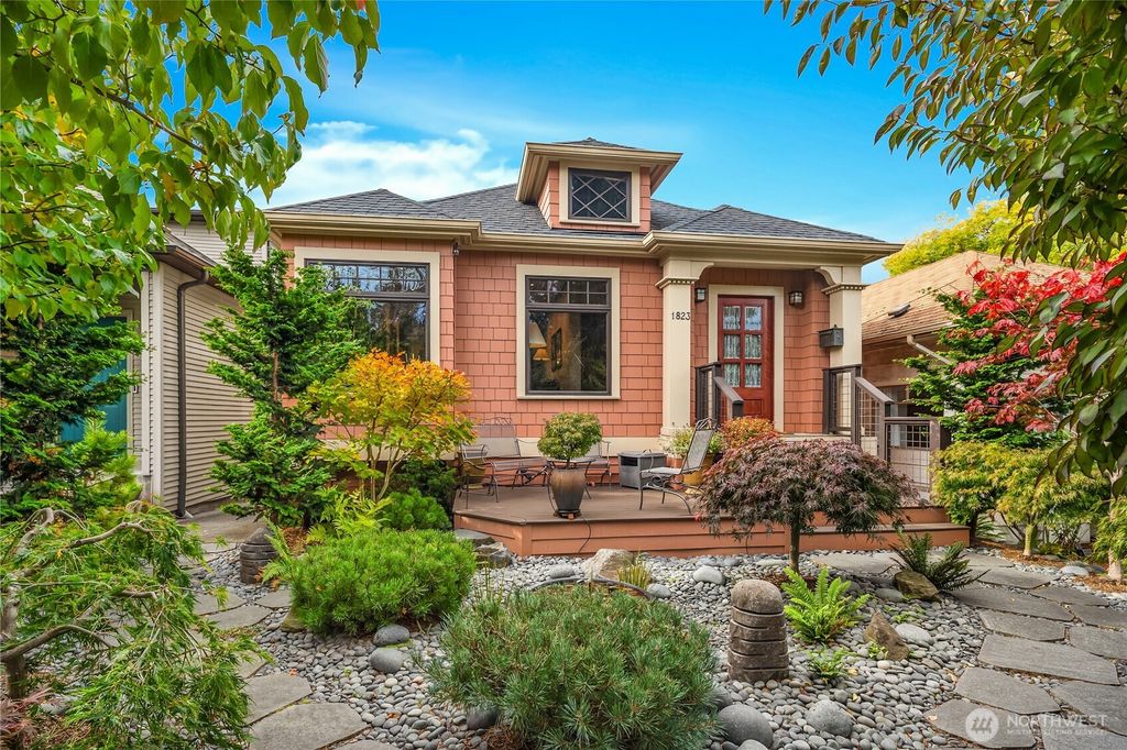 Photo of 1823 4th Avenue W, Seattle, WA 98119 (MLS # 2447428)