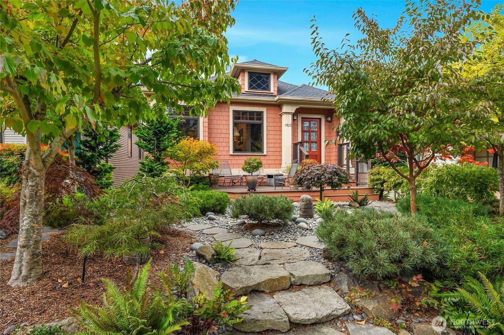 Photo of 1823 4th Avenue W, Seattle, WA 98119 (MLS # 2447428)