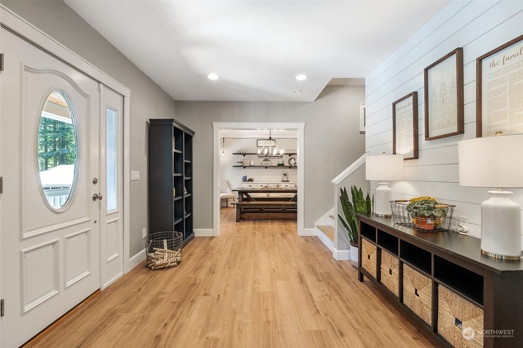 Photo of 30506 SE 208th Street, Maple Valley, WA 98038 (MLS # 2127449)