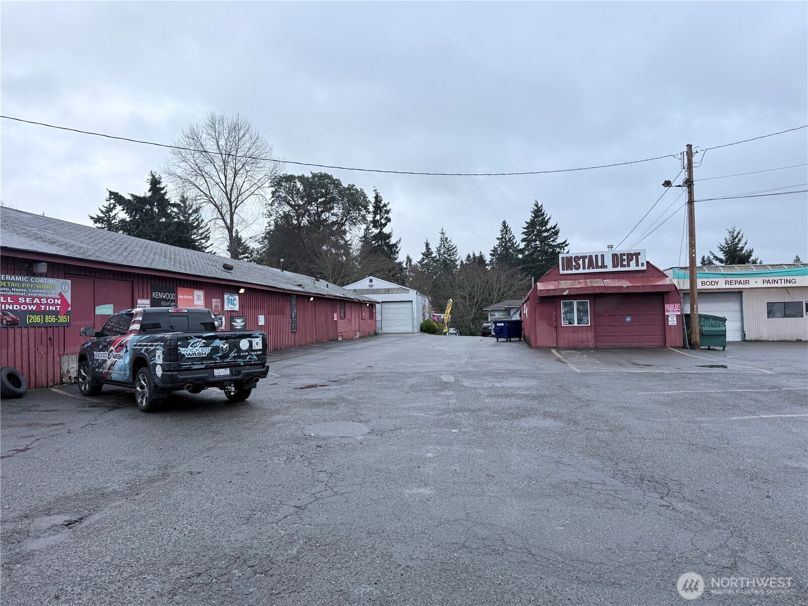 13828 Aurora Avenue N