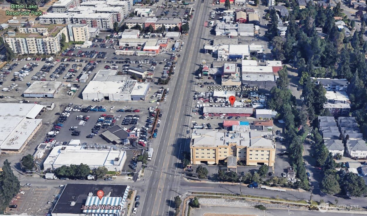 13828 Aurora Avenue N