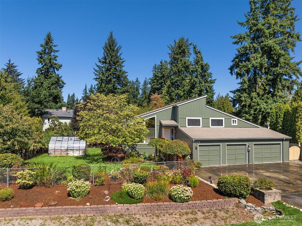 Photo of 5705 150th Place SW, Edmonds, WA 98026 (MLS # 2476637)