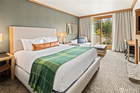 Photo of 3600 Suncadia Trail #2058, Cle Elum, WA 98922 (MLS # 2509469)