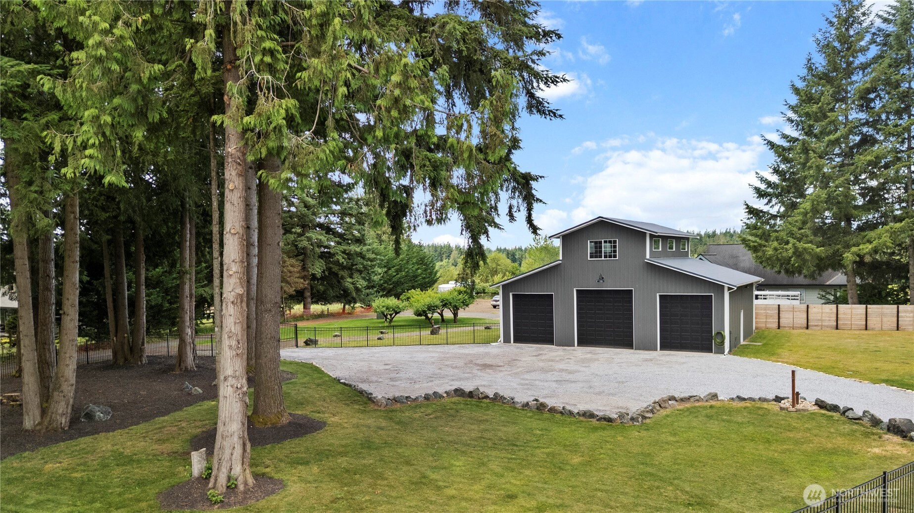 8277 Carl Road