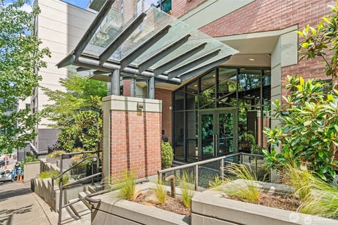 Photo of 1420 Terry Avenue #201, Seattle, WA 98101 (MLS # 2577595)