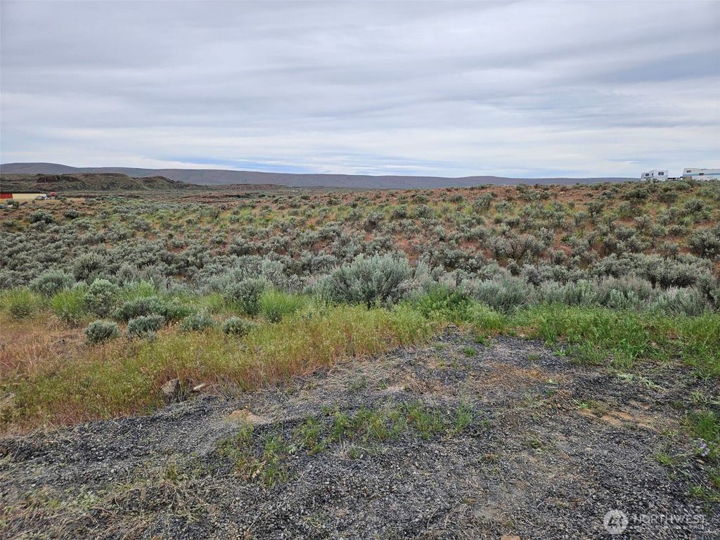 Photo of 190 Liberty Drive, Ephrata, WA 98823 (MLS # 2530150)